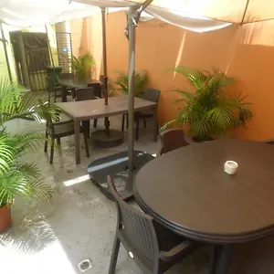 Ostello Enrique I Gazcue,, Santo Domingo